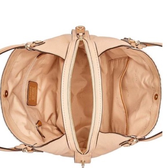 Sold - Picture 5 of 9